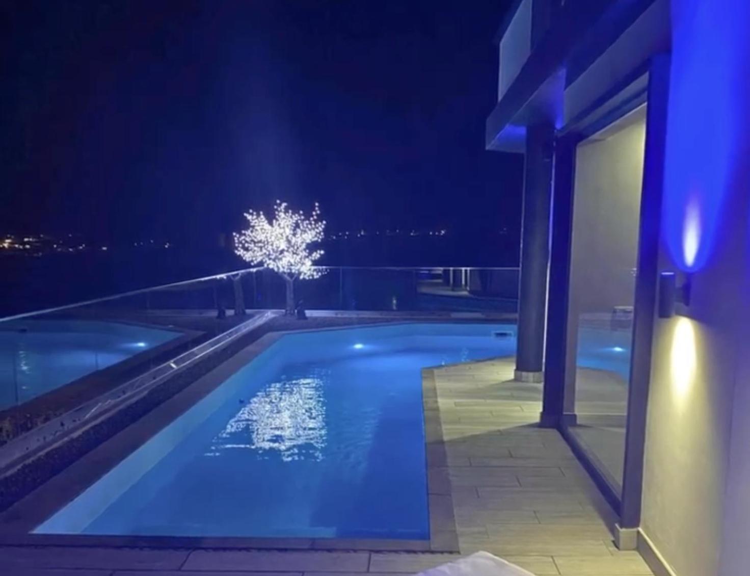 Villa Poseidon Corralejo With Private Heated Pool, Sauna And Stunning Volcano Views By Amazzzing Travel מראה חיצוני תמונה