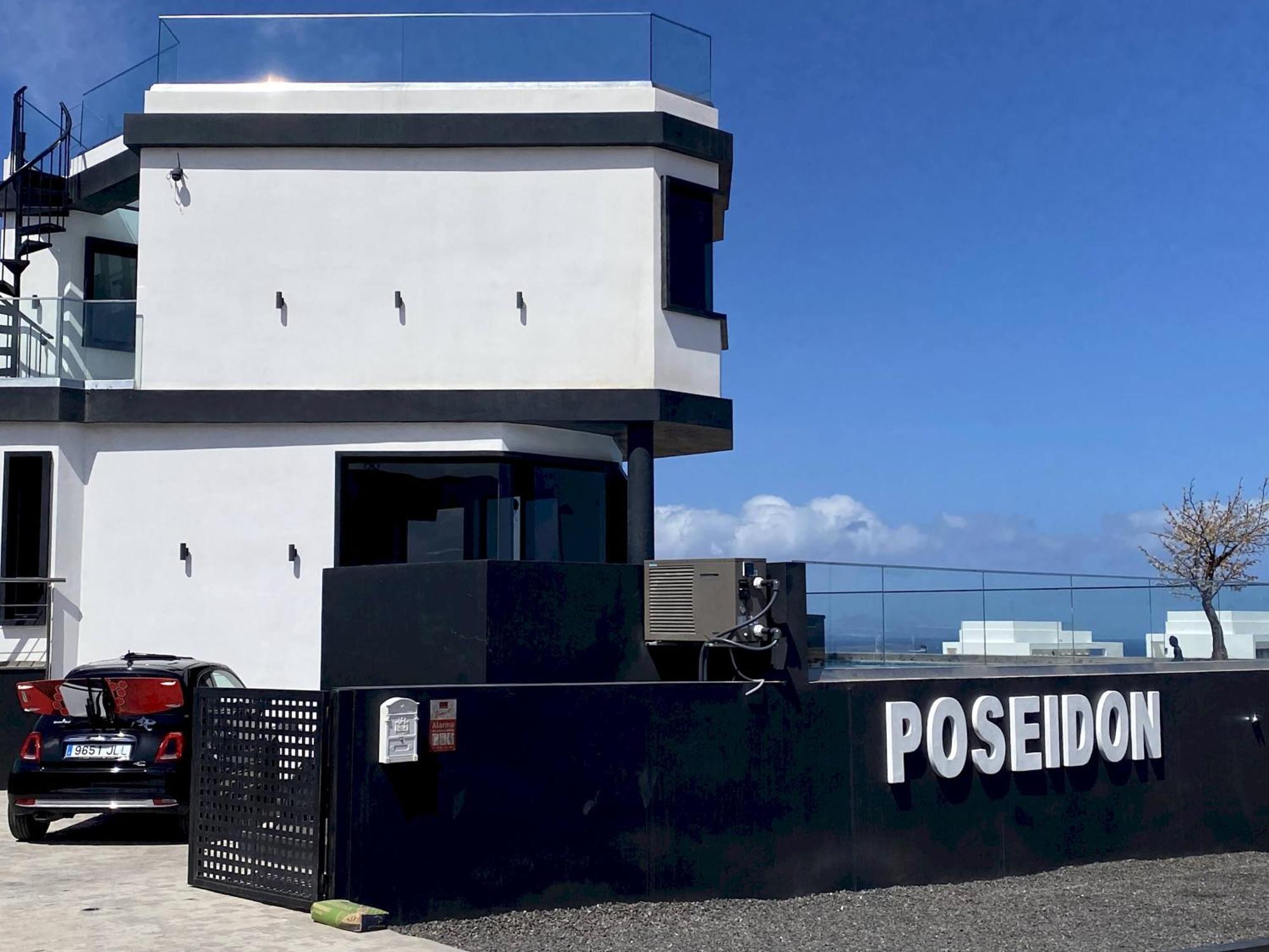 Villa Poseidon Corralejo With Private Heated Pool, Sauna And Stunning Volcano Views By Amazzzing Travel מראה חיצוני תמונה