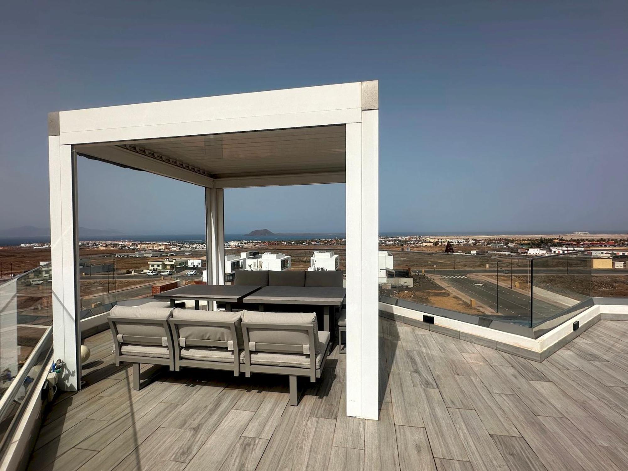 Villa Poseidon Corralejo With Private Heated Pool, Sauna And Stunning Volcano Views By Amazzzing Travel מראה חיצוני תמונה