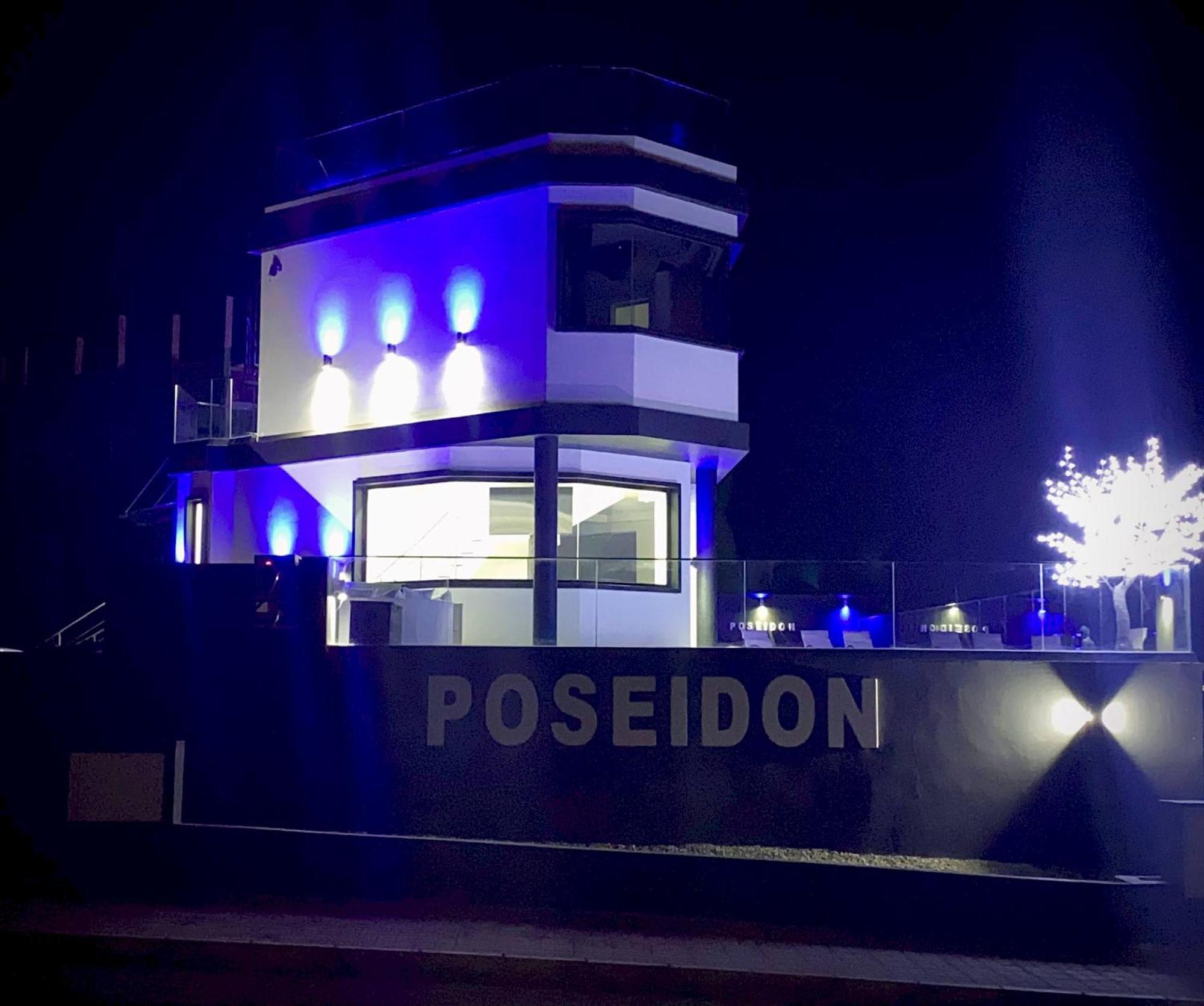 Villa Poseidon Corralejo With Private Heated Pool, Sauna And Stunning Volcano Views By Amazzzing Travel מראה חיצוני תמונה